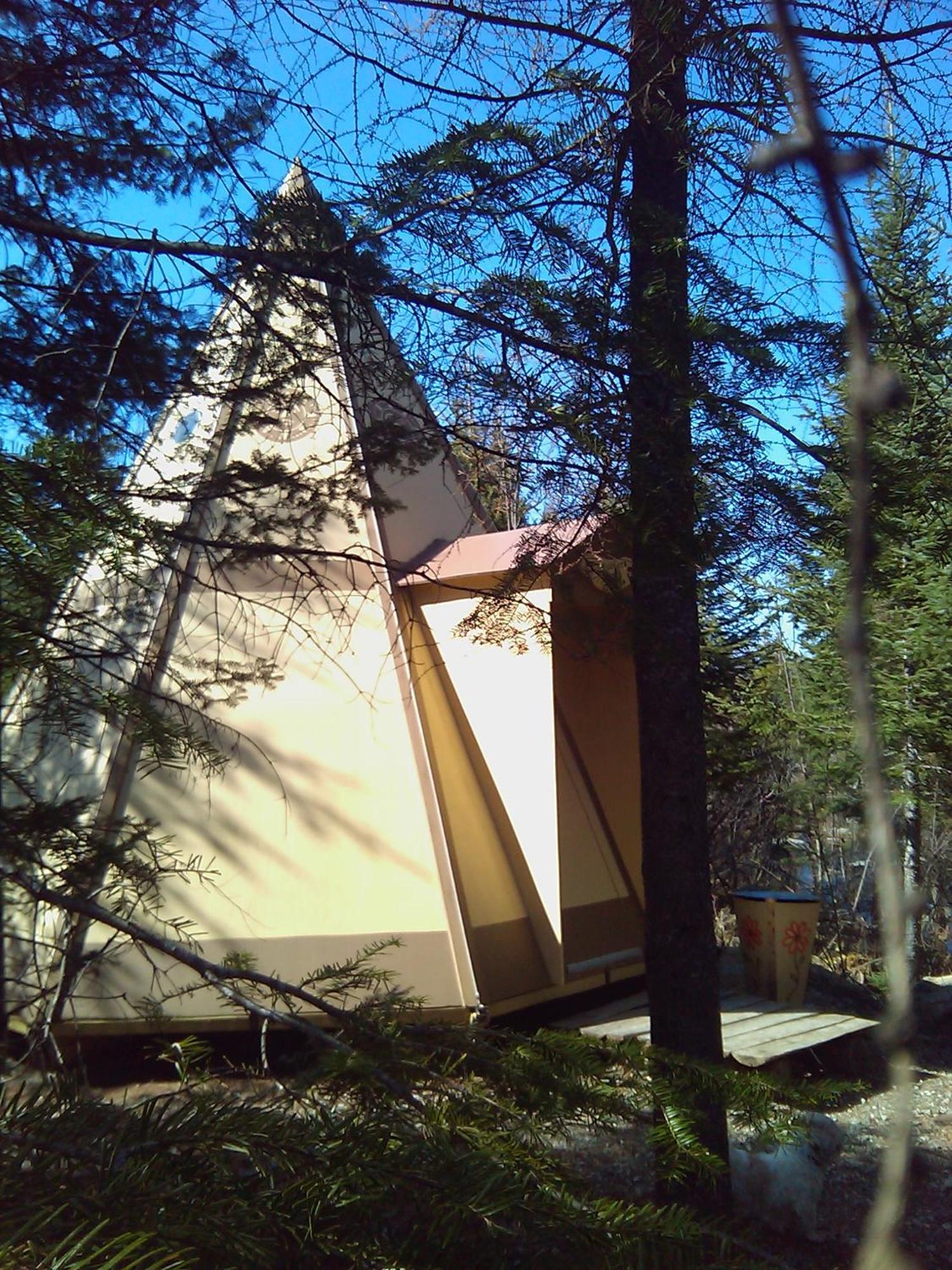Вілла Aux Tipis De La Riviere Sauvage Saint Romain Екстер'єр фото
